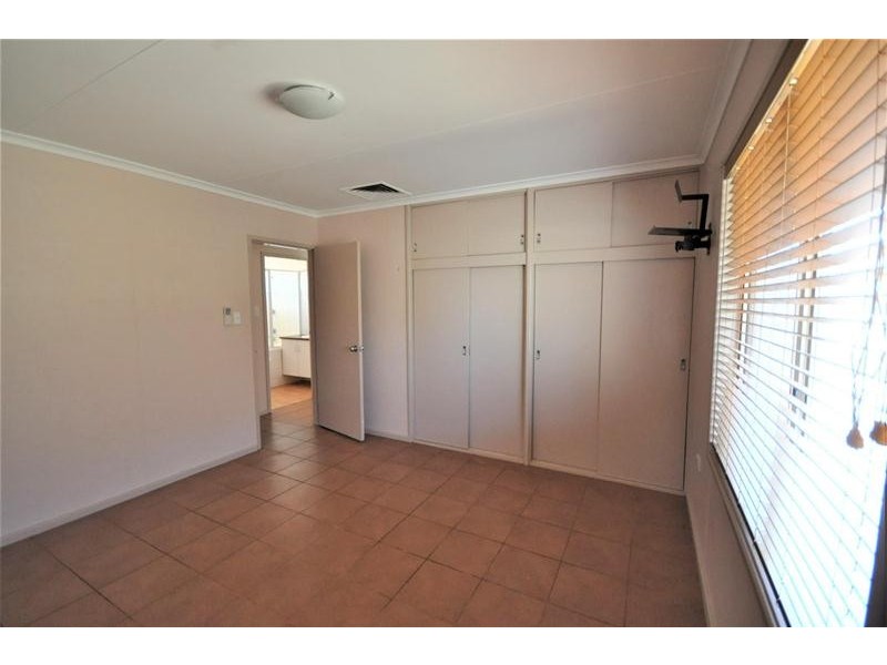 16 Selman Avenue, Newman WA 6753