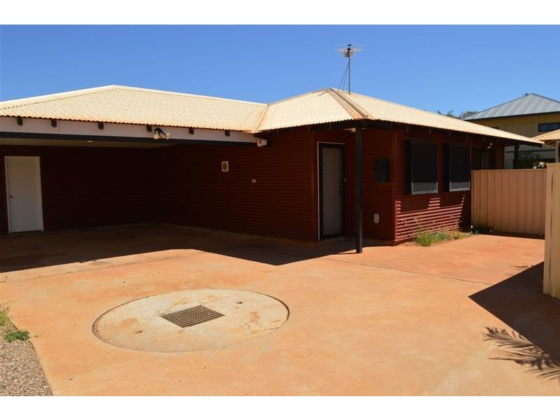 2/16 Godrick Street, South Hedland WA 6722