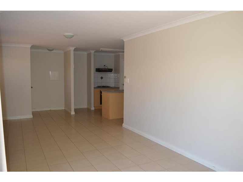 2/16 Godrick Street, South Hedland WA 6722