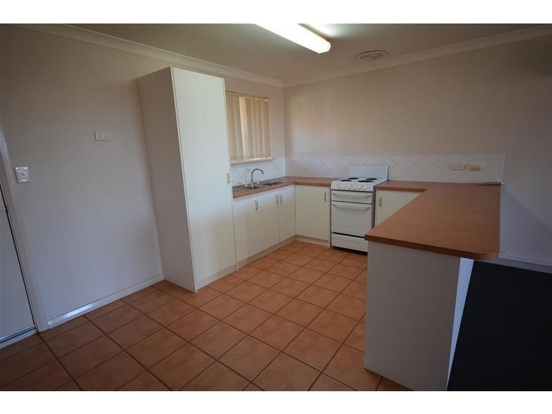 34-1 Cowra Drive, Newman WA 6753