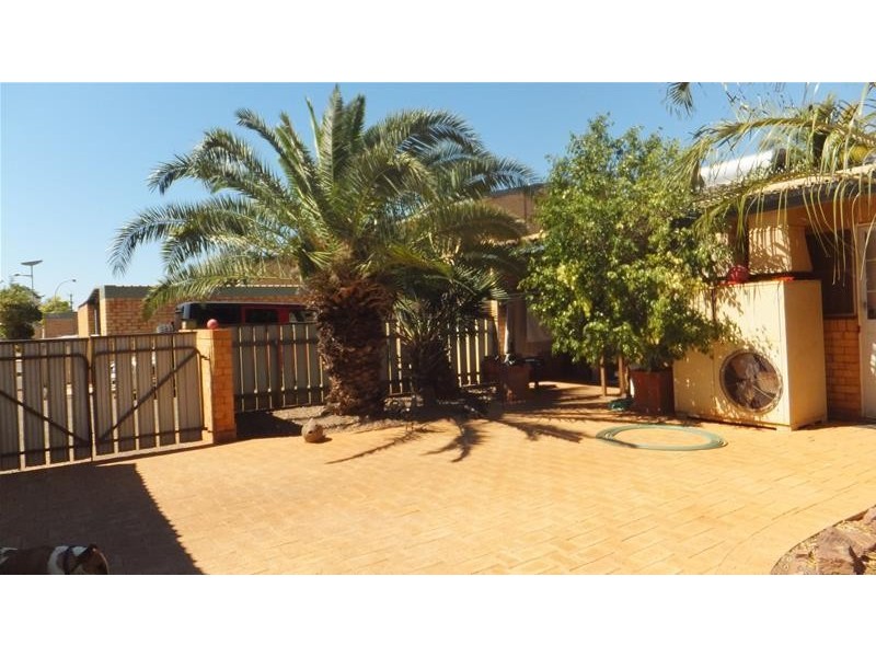 13 Cowrie Way, South Hedland WA 6722