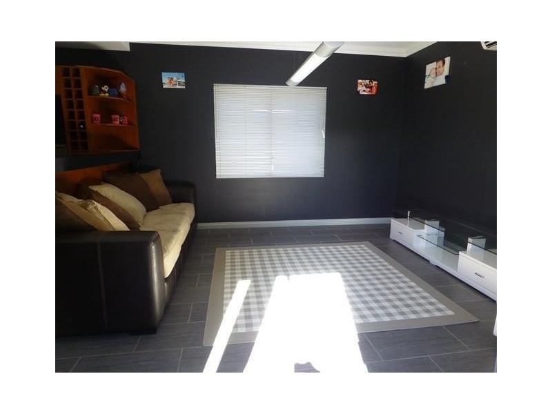 31 Nix Avenue, South Hedland WA 6722