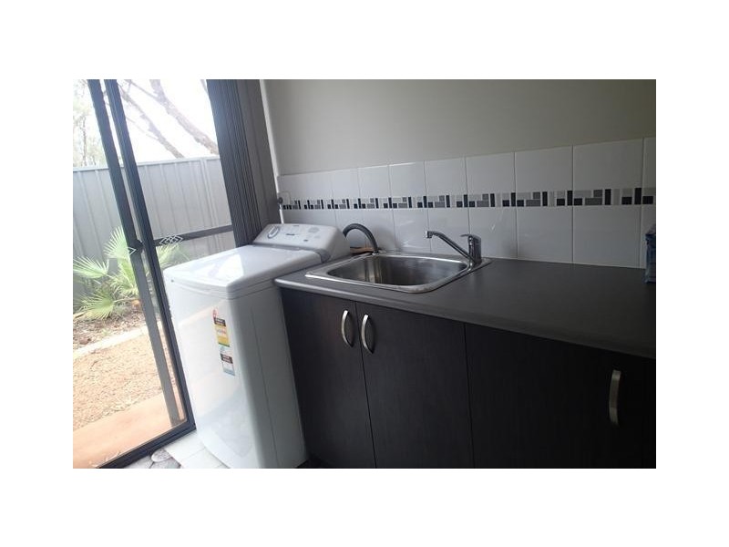 12 Nardoo Loop, Newman WA 6753