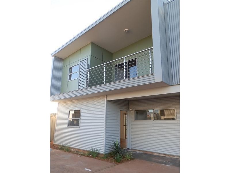 5/5 Trotman Avenue, Newman WA 6753