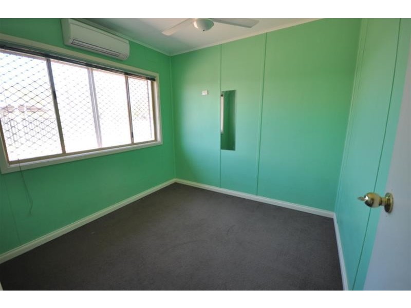 8A Weaver Place, South Hedland WA 6722