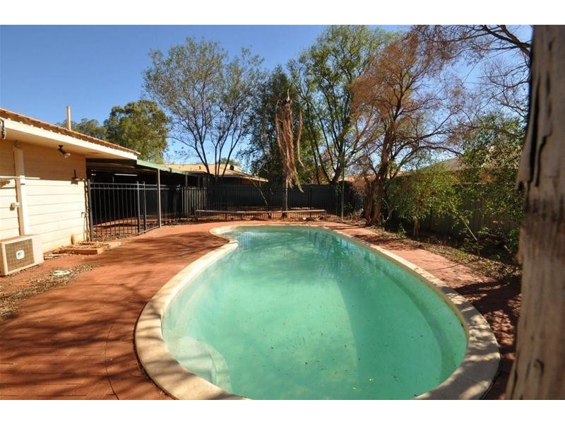 9 Kurrawan Way, Newman WA 6753