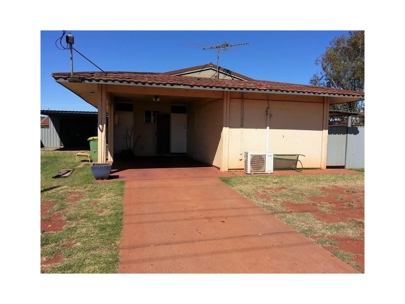 18 Koolyoo Street, Newman WA 6753