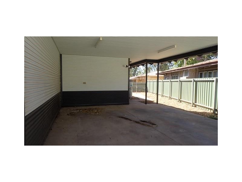 8A Paton Road, South Hedland WA 6722