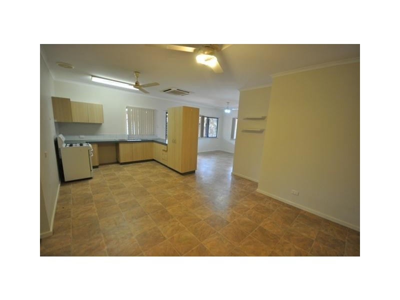 9 Jabiru Loop, South Hedland WA 6722