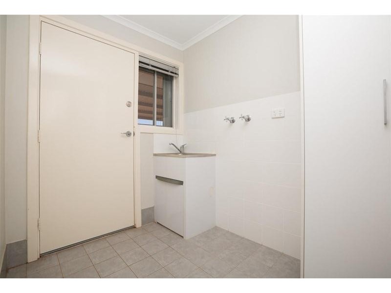 8/10 Galley Place, South Hedland WA 6722