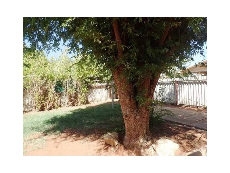 10 Graham Place, South Hedland WA 6722