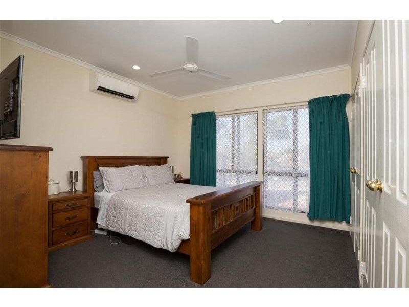 8 Bullara Place, South Hedland WA 6722