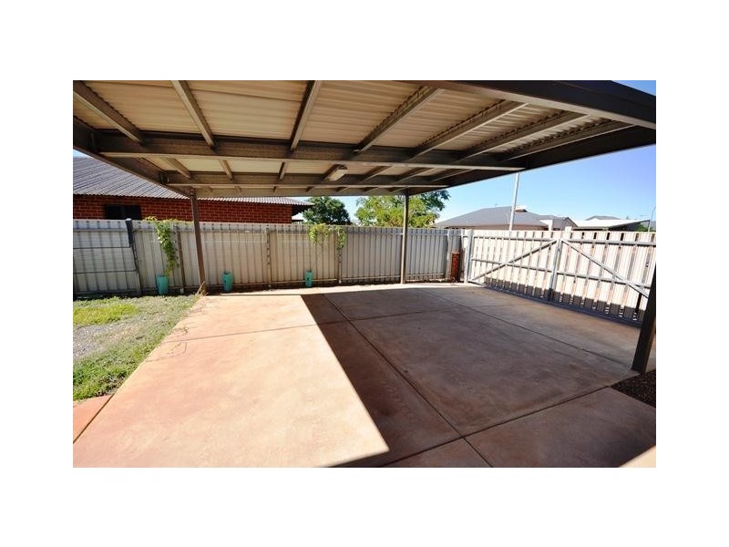 30 Nix Avenue, South Hedland WA 6722