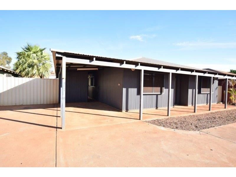 12/4  Reynolds Place, South Hedland WA 6722