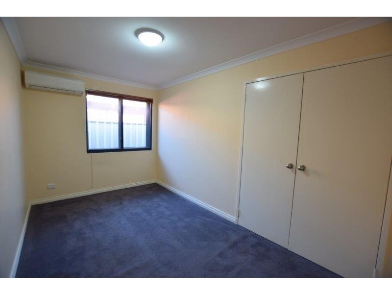 12/4  Reynolds Place, South Hedland WA 6722