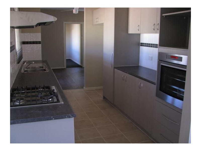 9 Draper Place, South Hedland WA 6722