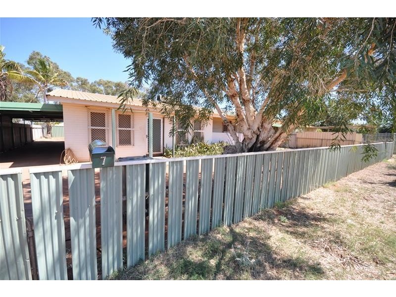 7 Kennedy Street, South Hedland WA 6722