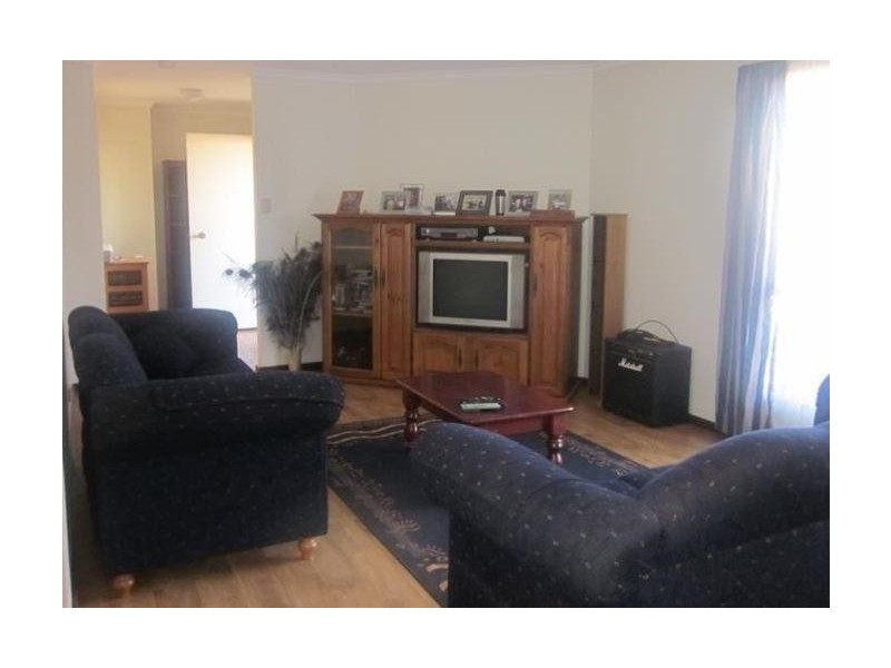 9 Kurrawan Way, Newman WA 6753