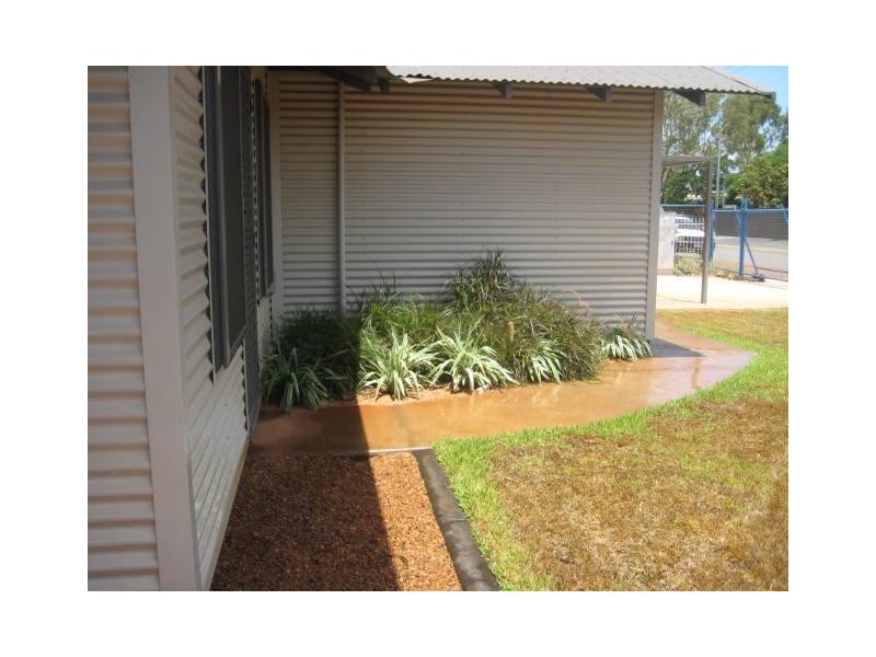 10 Brown Place, South Hedland WA 6722
