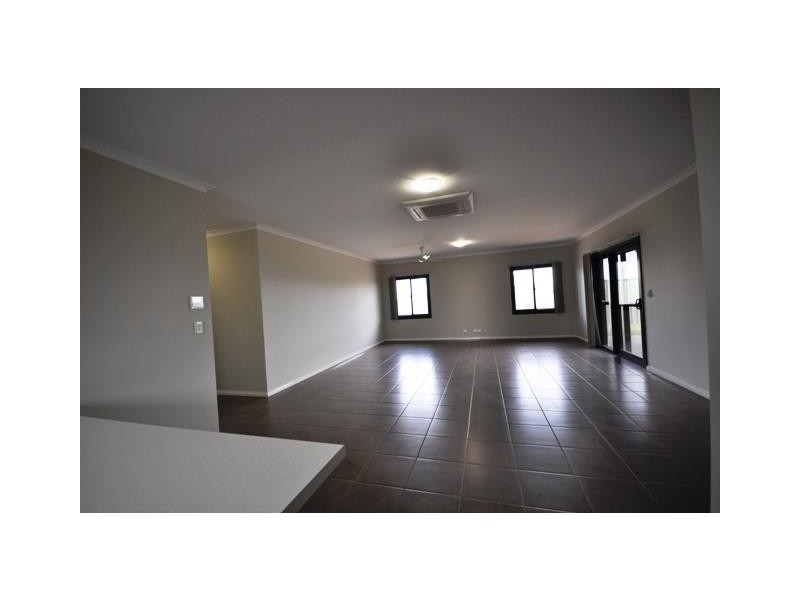 8 Barramine Loop, South Hedland WA 6722