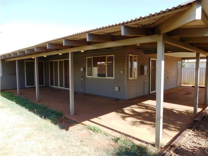 5 Muccan Close, South Hedland WA 6722