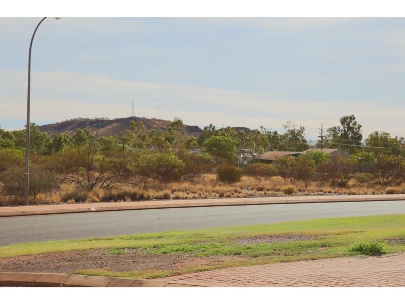 21/1 Cowra Drive, Newman WA 6753