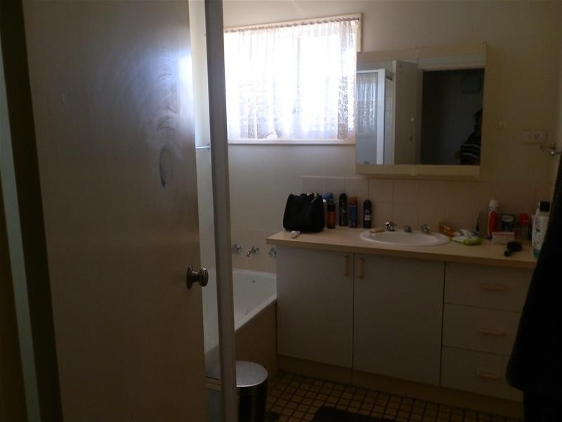 4 Howard Drive, Newman WA 6753