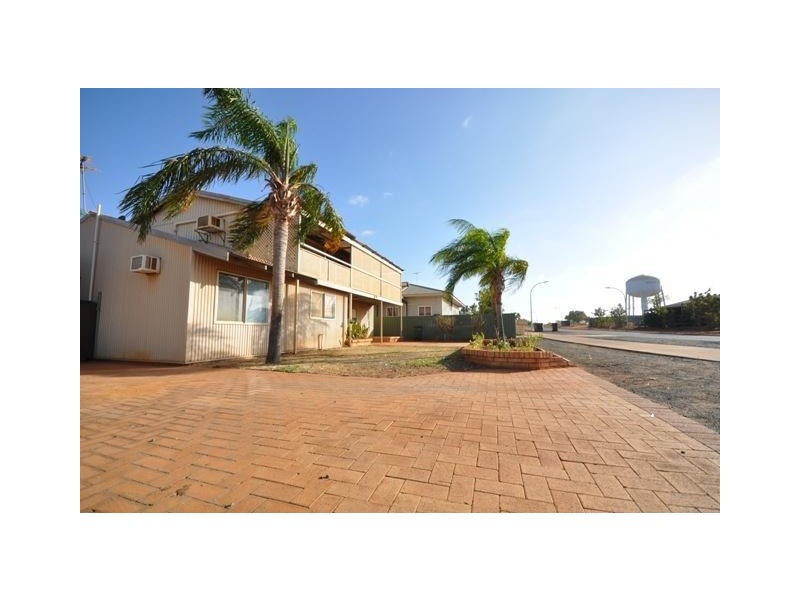 11 Stanley Street, South Hedland WA 6722