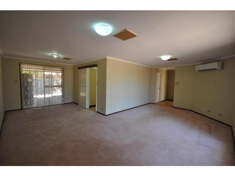 34 Braeside Drive, Newman WA 6753