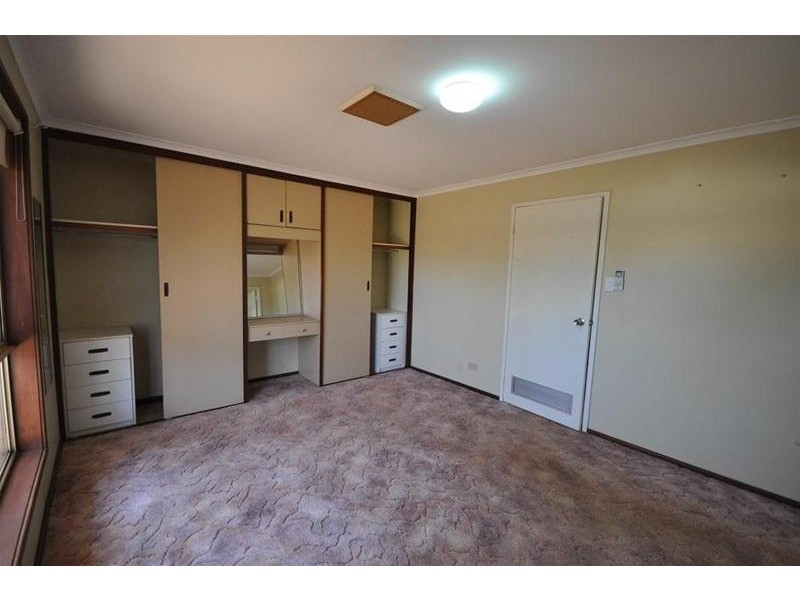 34 Braeside Drive, Newman WA 6753