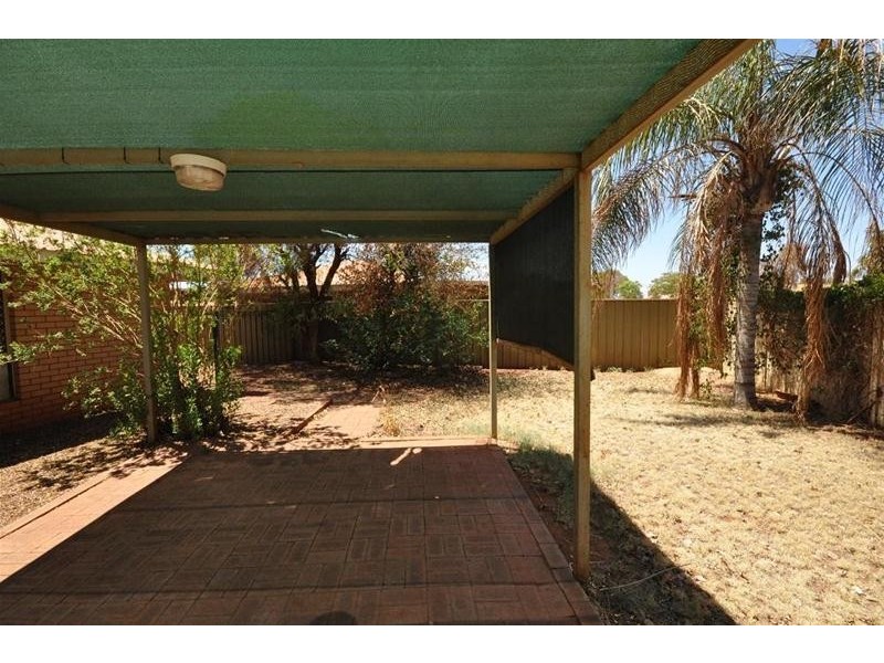 34 Braeside Drive, Newman WA 6753