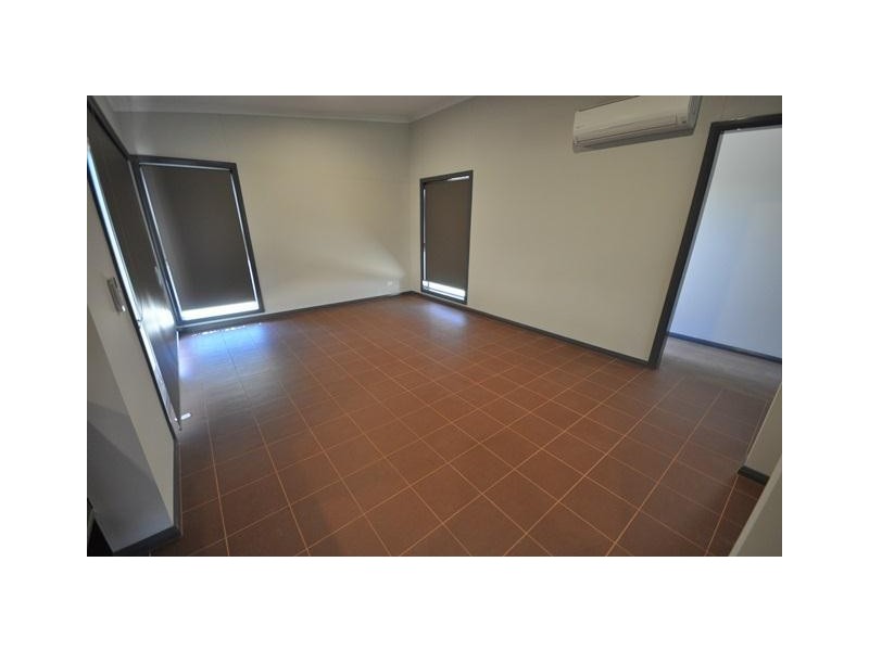 15 Nix Avenue, South Hedland WA 6722