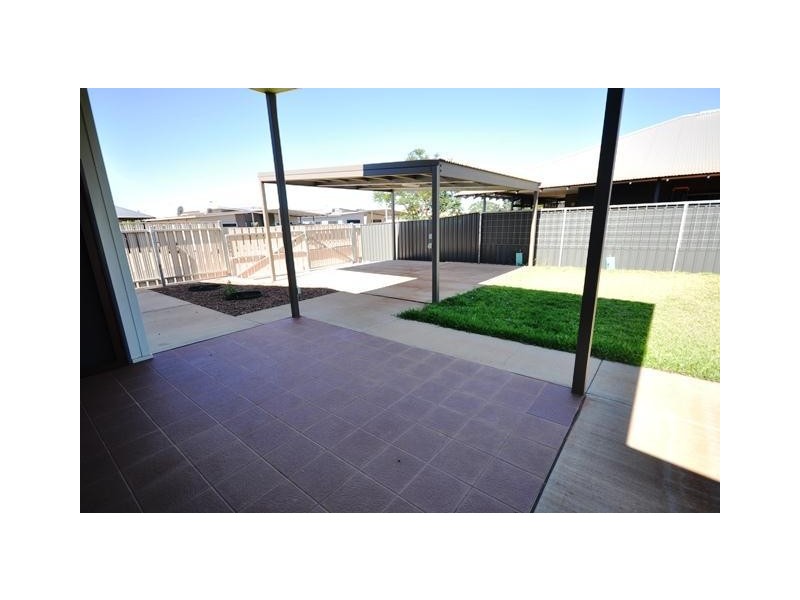 15 Nix Avenue, South Hedland WA 6722