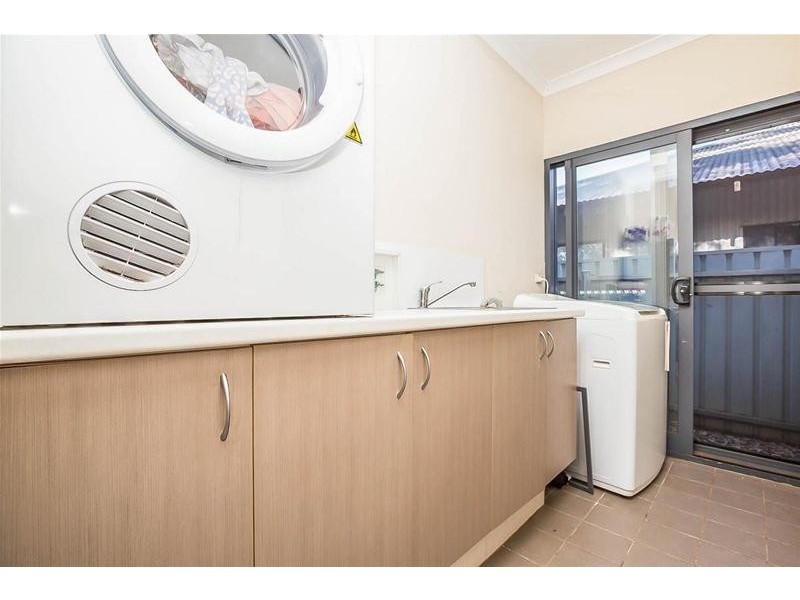 19 Snappy Gum, South Hedland WA 6722