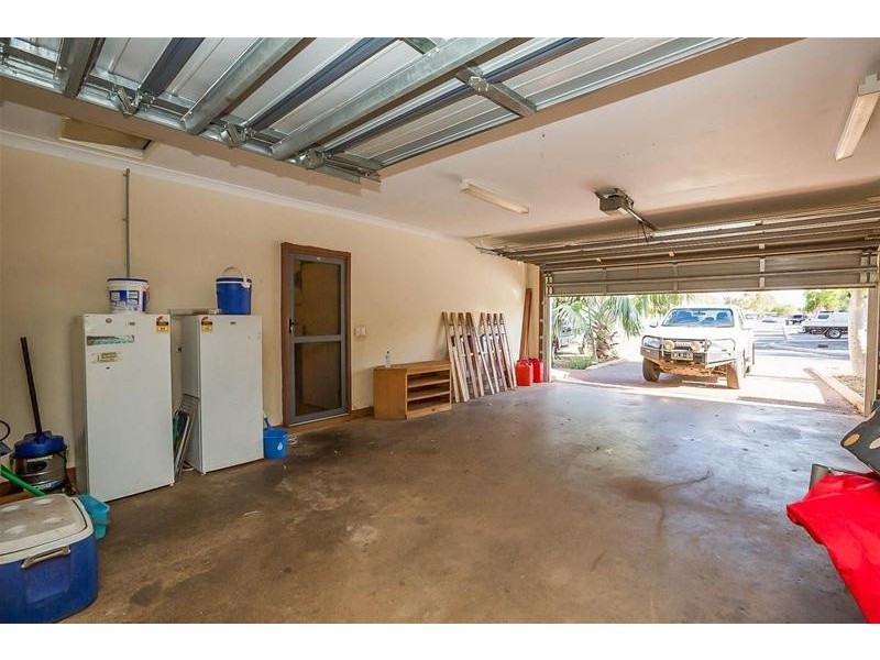 19 Snappy Gum, South Hedland WA 6722