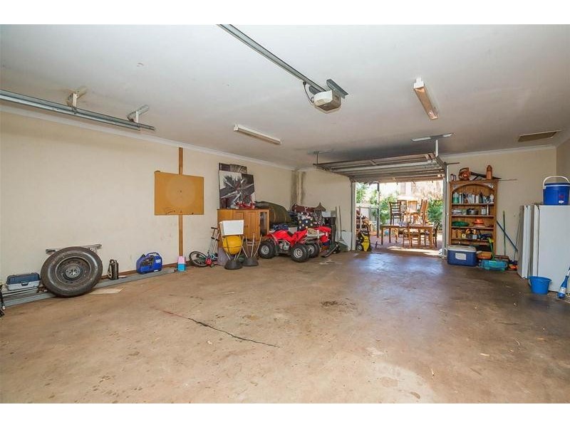 19 Snappy Gum, South Hedland WA 6722