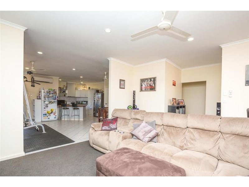 8 Bullara Place, South Hedland WA 6722