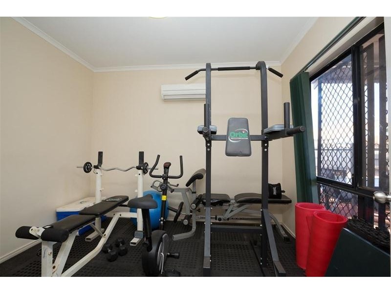 8 Bullara Place, South Hedland WA 6722