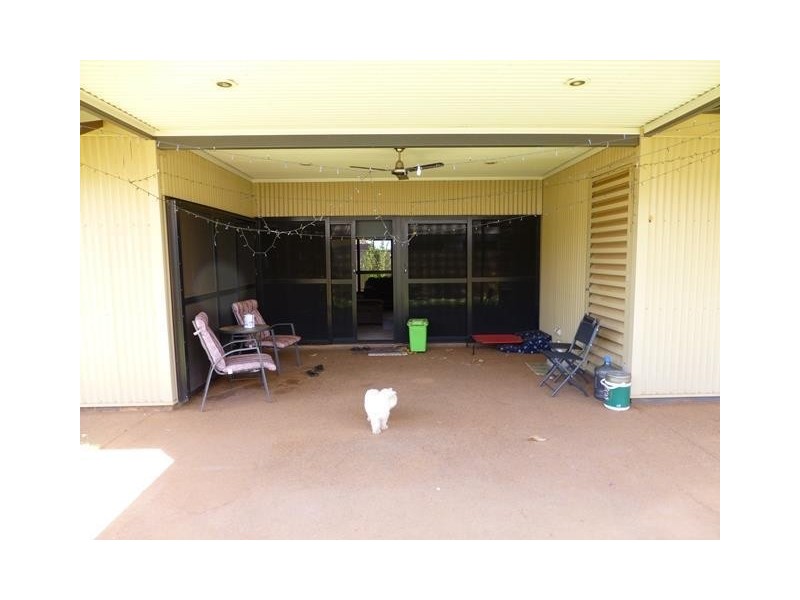 33 Nix Avenue, South Hedland WA 6722