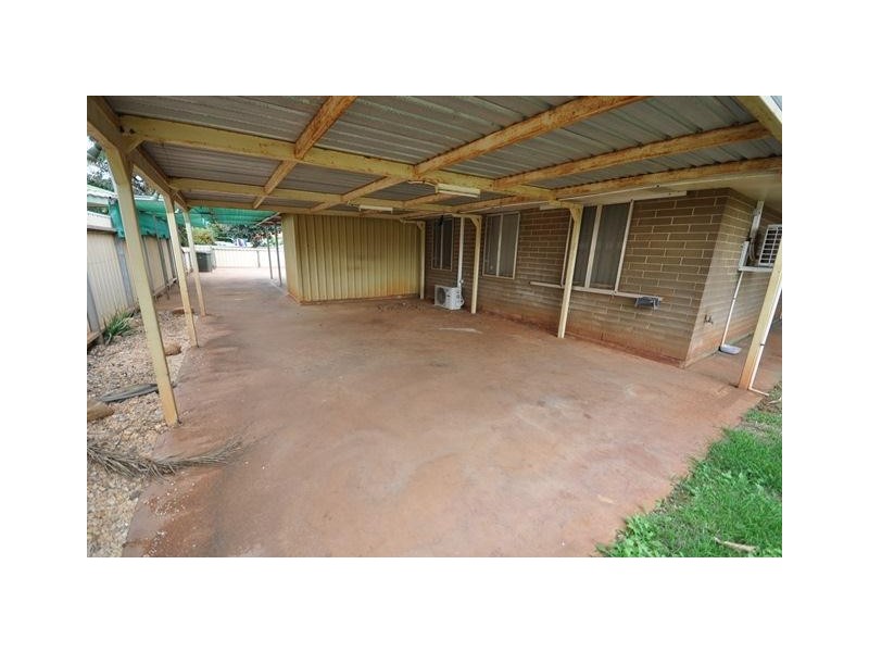 4 Becker Court, South Hedland WA 6722