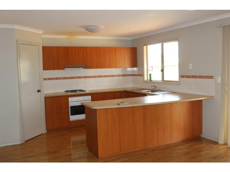 28 Armstrong Way, Newman WA 6753