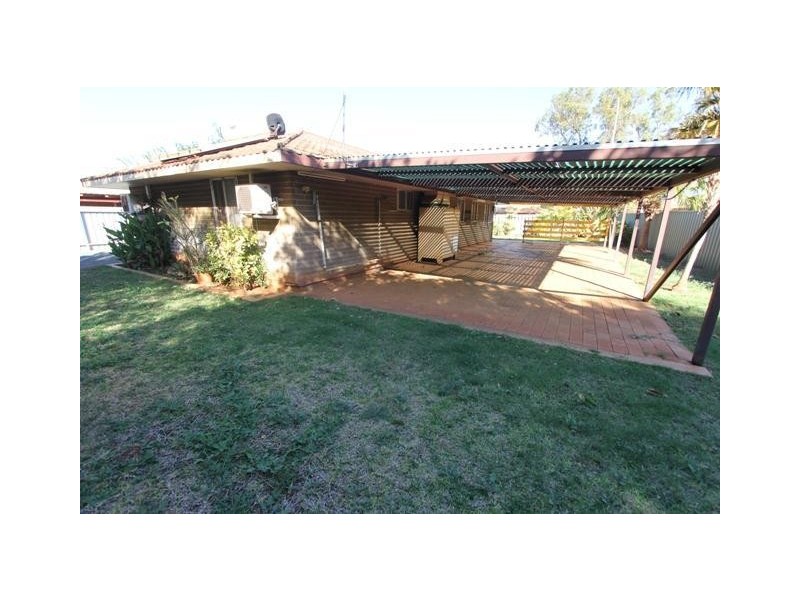 7 Koombana Avenue, South Hedland WA 6722