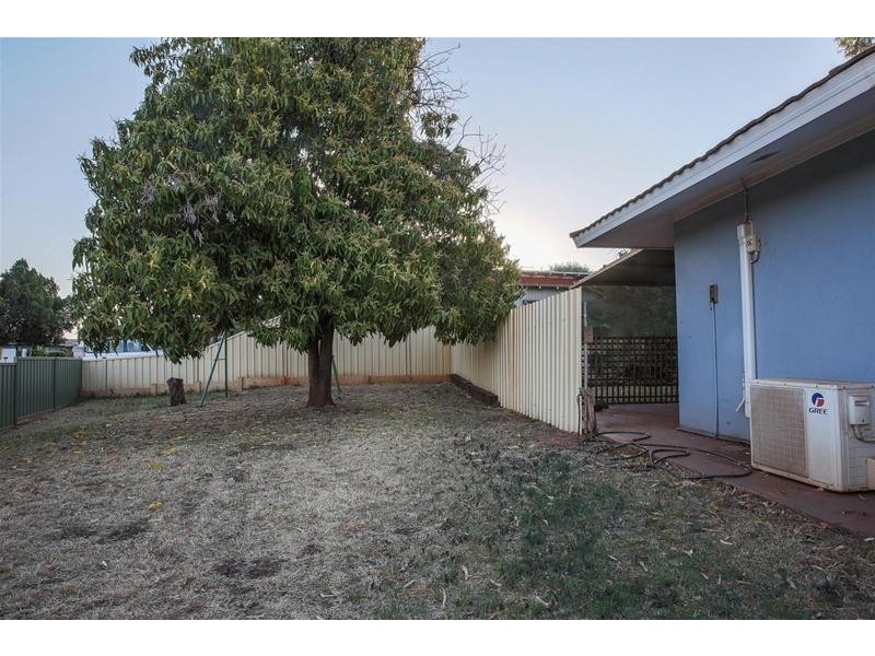 9 Gandawarra Crescent, Newman WA 6753