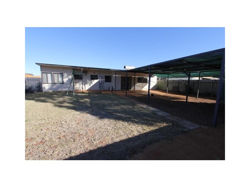 5 Dulverton Terrace, South Hedland WA 6722