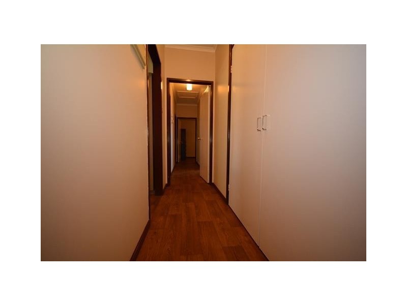 27 Braeside Drive, Newman WA 6753