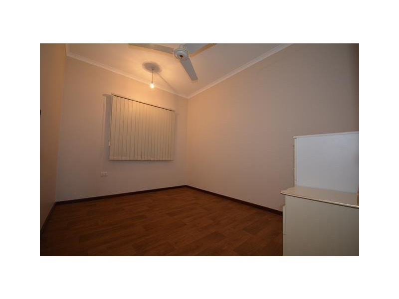 27 Braeside Drive, Newman WA 6753