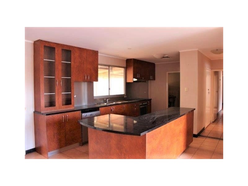 27 Koolyoo Street, Newman WA 6753