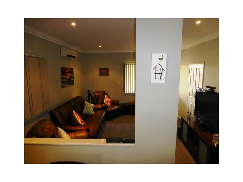 11 Nix Avenue, South Hedland WA 6722