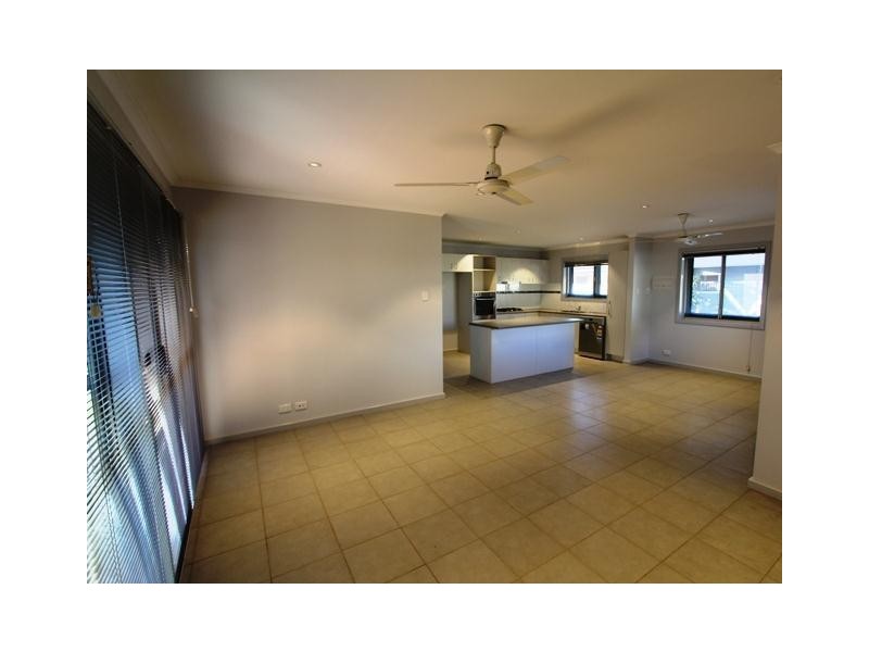 1/12 Crameri View, South Hedland WA 6722