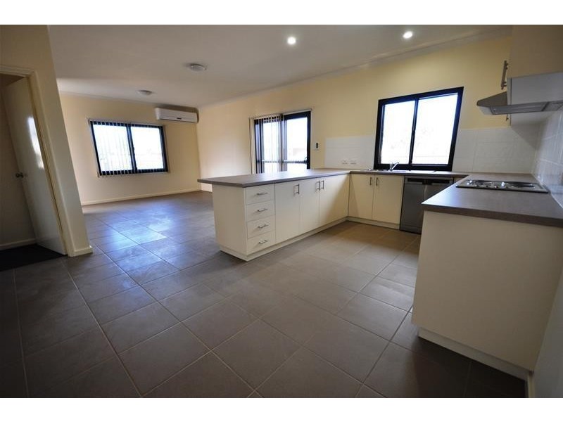 1B Skippers Loop, South Hedland WA 6722